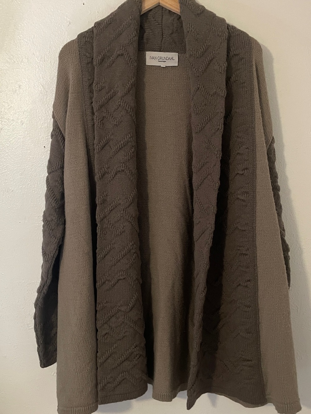 Ivan Grundahl Copenhagen Two-Tone Taupe Beige Wool Blend Open Cardigan Sweater M